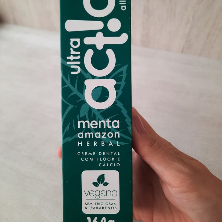 photo of Ultra action Creme Dental Menta Amazon Herbal shared by @na1907 on  02 Jun 2022 - review