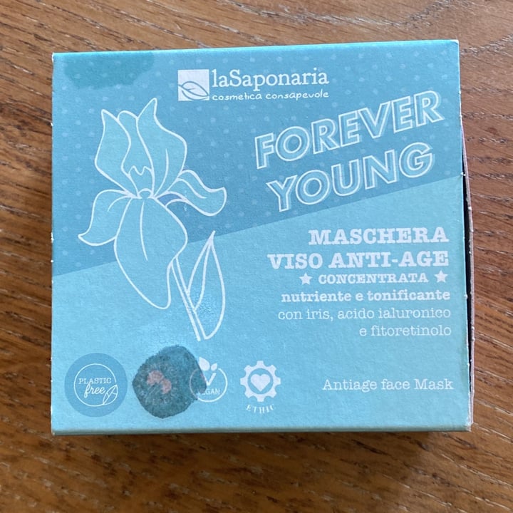 photo of La Saponaria Forever young - Maschera viso antiage shared by @matrix63 on  28 Apr 2022 - review