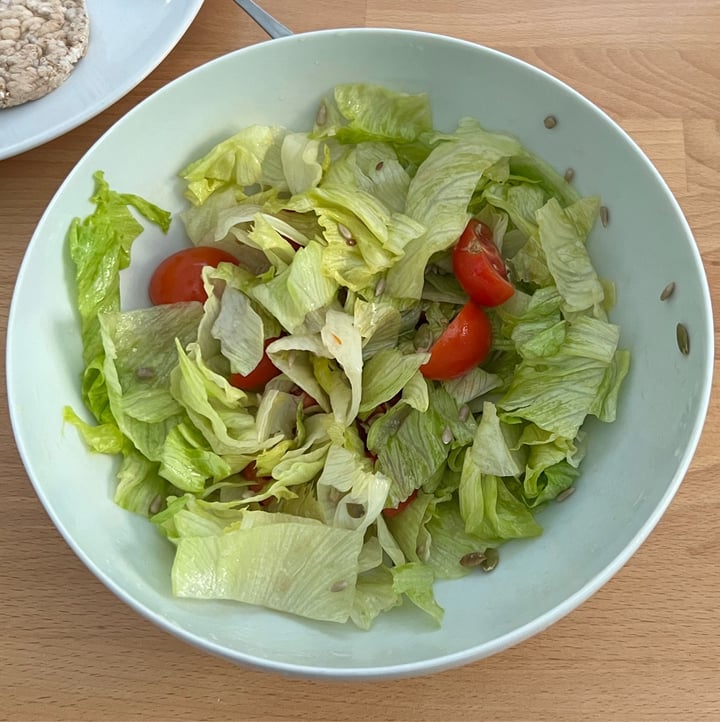 review photo of Insalata Insalata iceberg shared by @mericarmayoga on 02 Sep 2022 - review