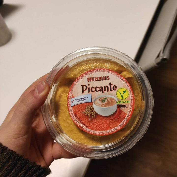 photo of ALDI Hummus piccante shared by @marpy on  09 Apr 2022 - review