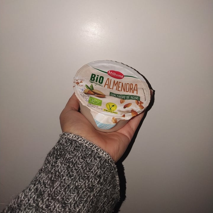 review photo of Vemondo Yogurt bio orgánico vegetal de almendras shared by @ainaracg on 10 Apr 2021 - review