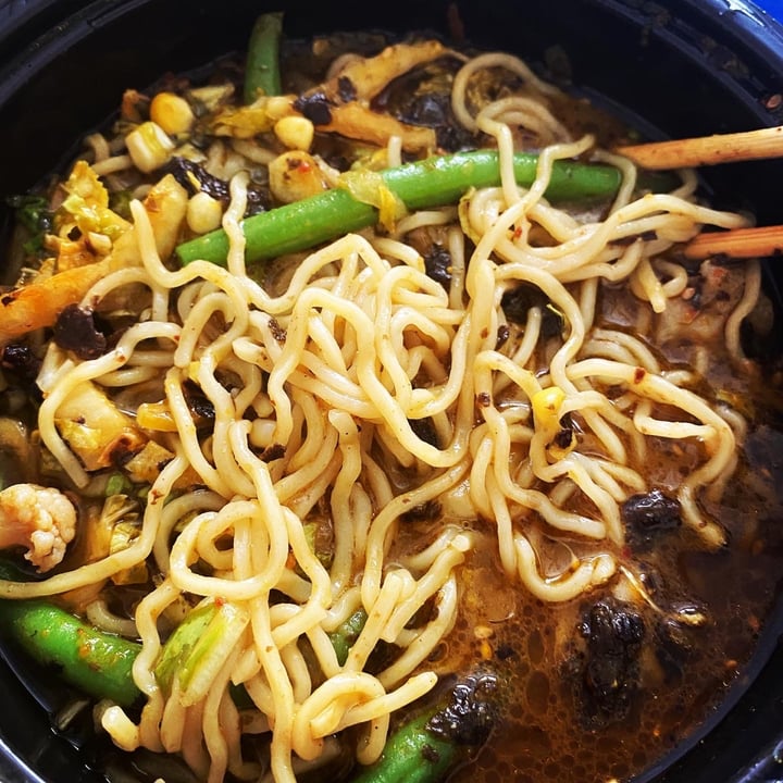 photo of Crane Ramen Veggie Miso Curry shared by @rodjon on  06 May 2020 - review