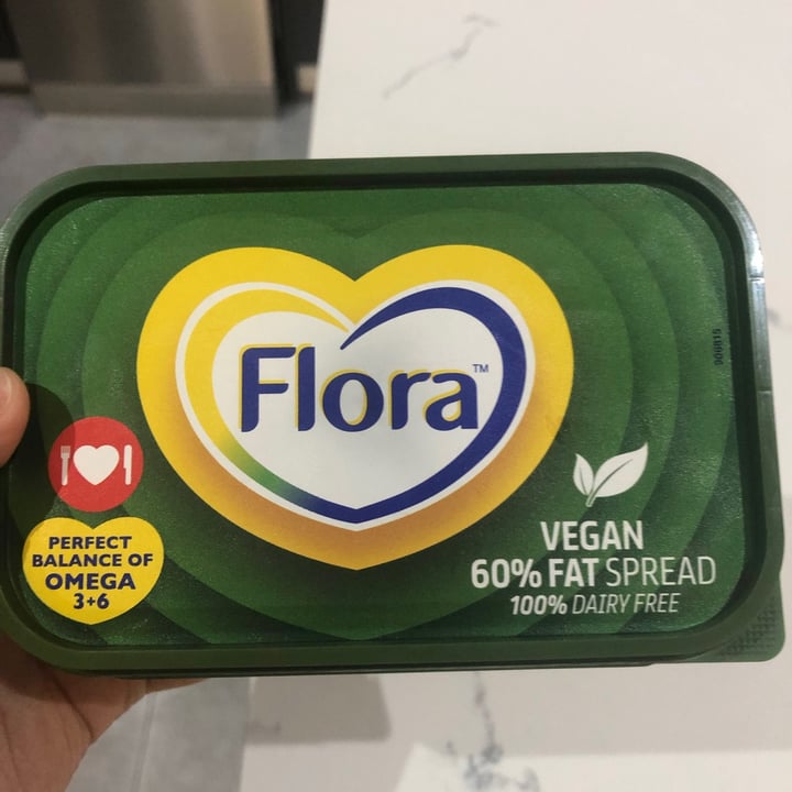 photo of Flora 60% fat spread shared by @ciferreira on  28 Sep 2021 - review