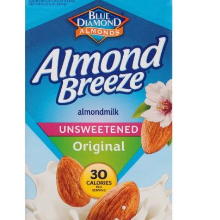 photo of Blue Diamond Unsweetened shared by @alleycat1331 on  01 Jun 2022 - review