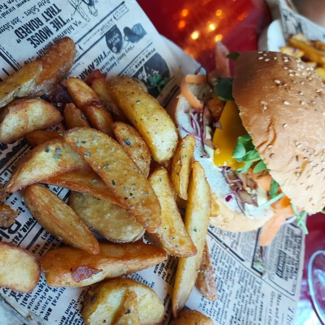 Photo of the dish “chicken burger”
