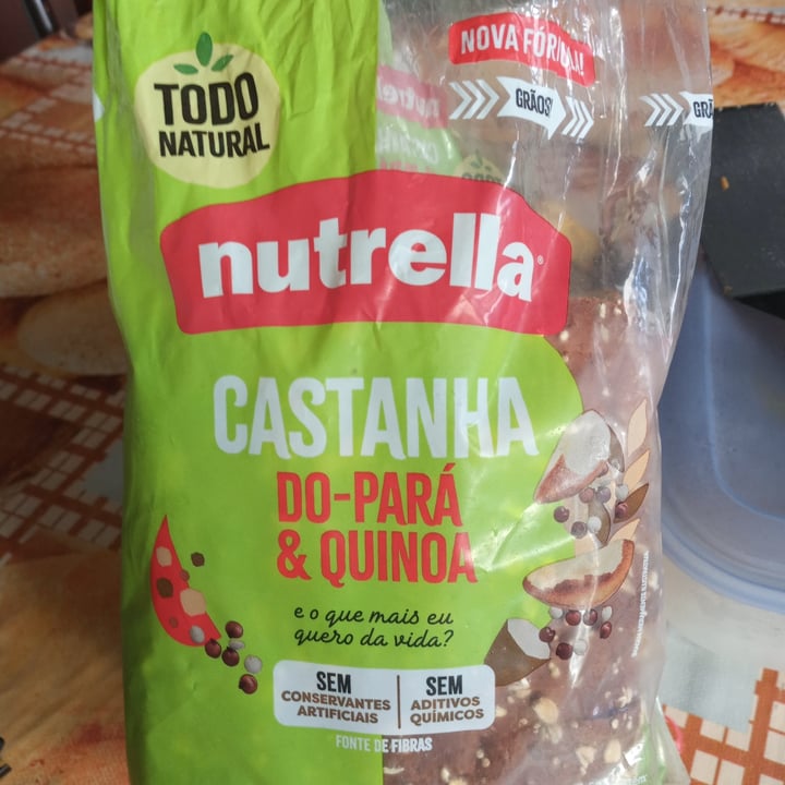 photo of Nutrella Pão com castanha do para e quinoa shared by @patriciacasadei on  11 Jun 2022 - review