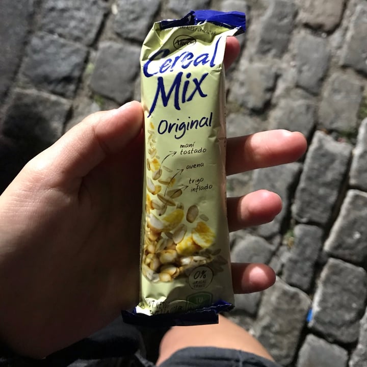 photo of Cereal mix Barrita de Cereal Original shared by @candelariex on  13 Dec 2020 - review