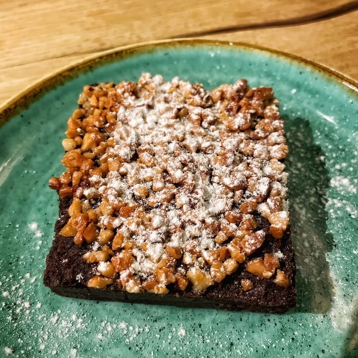 photo of Avo Brothers Vegan Brownie shared by @giulia722 on  02 Jan 2022 - review