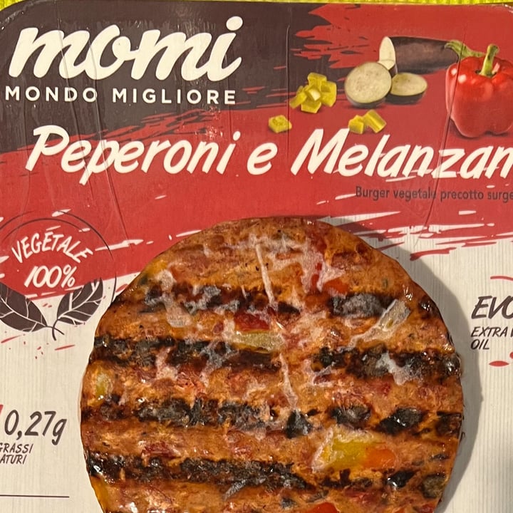 photo of Momi - Mondo migliore Burger Peperoni E Melanzane shared by @stmeri on  29 May 2022 - review