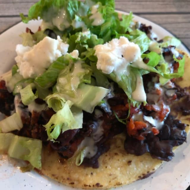 Photo of the dish “Tostada de tinga”