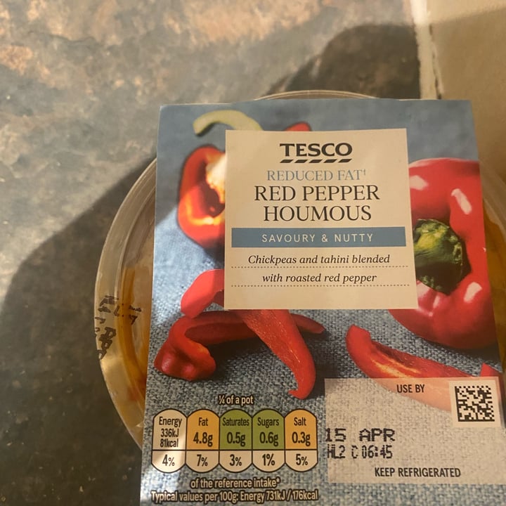 photo of Tesco hummus shared by @chloesm on  12 Apr 2022 - review