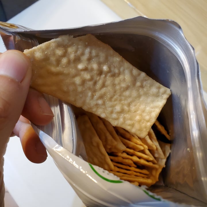 photo of Crunchmaster Grain Free Lightly Salted Crackers shared by @moosewong on  23 Mar 2022 - review