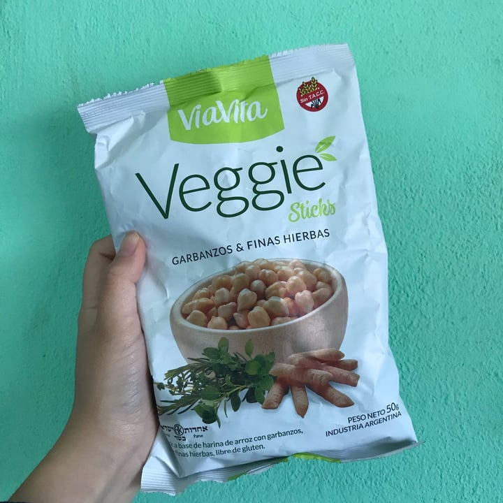 photo of ViaVita Veggie Sticks Garbanzos Y Finas Hierbas shared by @michyaguera on  02 Jan 2022 - review