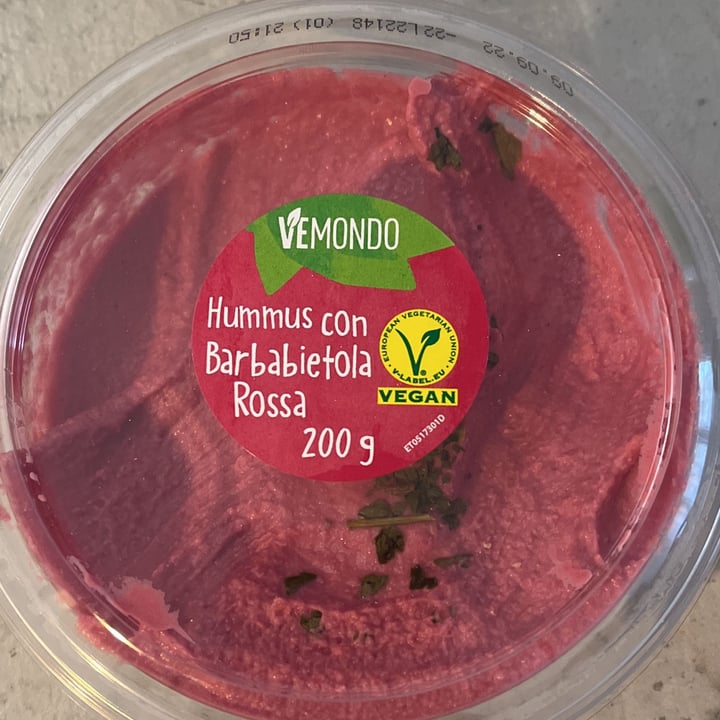 photo of Vemondo  Hummus Barbabietola shared by @valez on  26 Aug 2022 - review