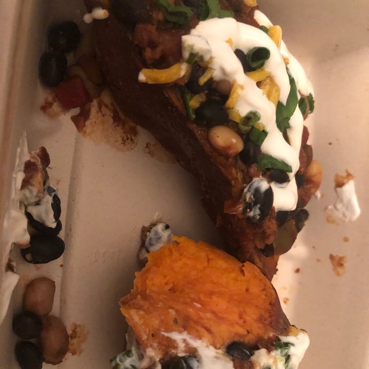 photo of Veggie Grill Loaded Red Yams shared by @raatz on  11 Jan 2021 - review