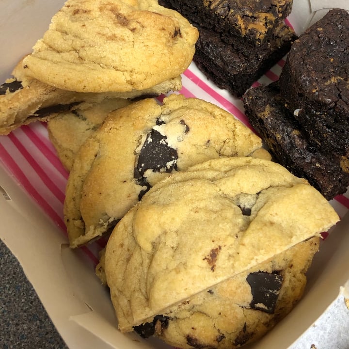 photo of Pure Bakery Highland New York Style Chocolate Chip Cookie shared by @caznoble on  25 Dec 2020 - review