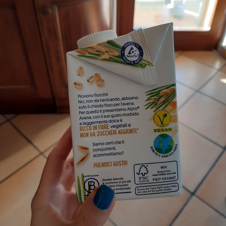 photo of Alpro Latte avena Senza Zuccheri shared by @chiarabis on  05 Nov 2022 - review