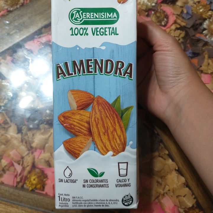 photo of La Serenísima Leche de Almendras Vegetal shared by @camilasm on  19 Dec 2020 - review