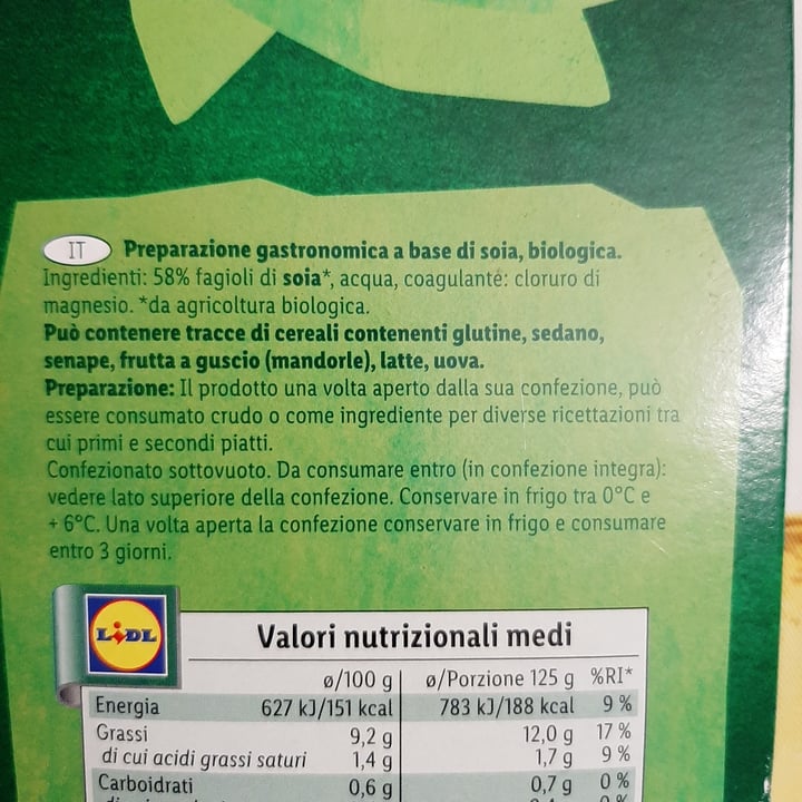 photo of Vemondo Bio Tofu Klassik shared by @aleessia on  13 Jun 2022 - review