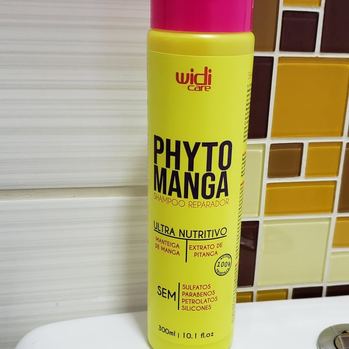 review photo of Widi Care Phyto Manga Shampoo shared by @denisefogolin on 19 Apr 2022 - review