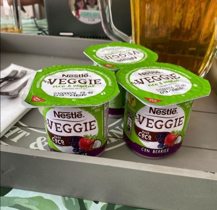 review photo of Nestlé Alimento en base a Coco con Berries shared by @chilevegano on 21 Mar 2020 - review