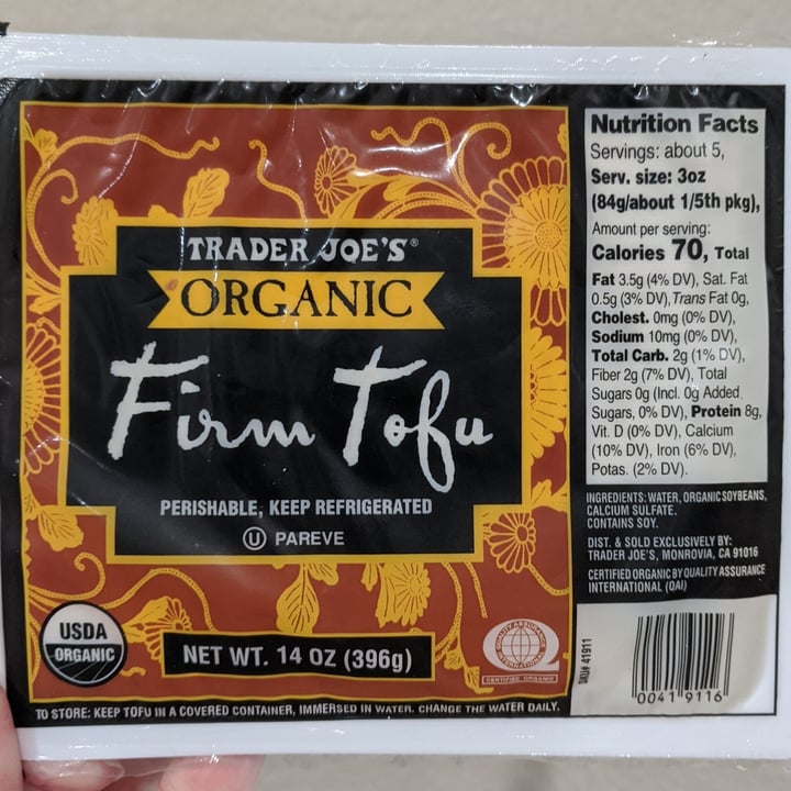 photo of Trader Joe's Organic Firm Tofu shared by @regimack on  28 Oct 2021 - review