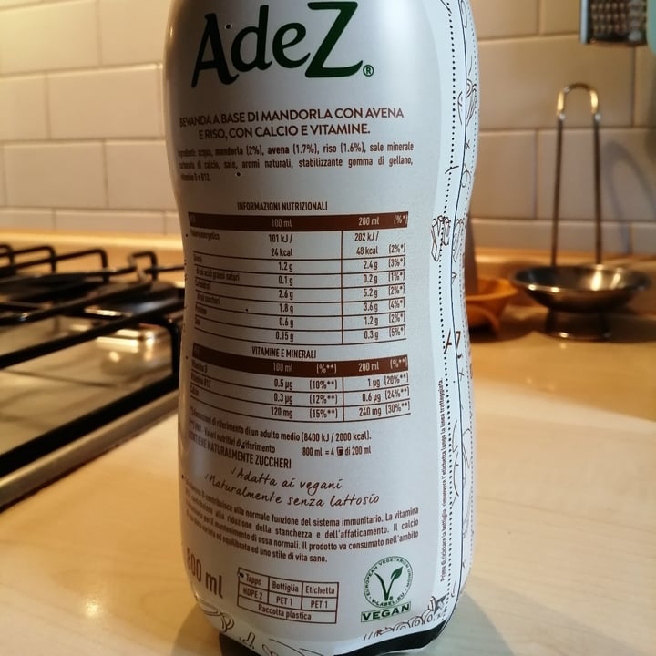 review photo of AdeZ Bevanda Vegetale mandorla Con Avena E Riso shared by @monica69 on 05 Jun 2022 - review