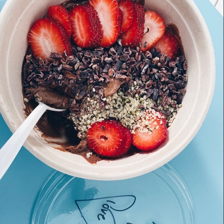 photo of Green Press Chocolate Heaven Smoothie Bowl shared by @elysesimpson on  29 Jan 2021 - review