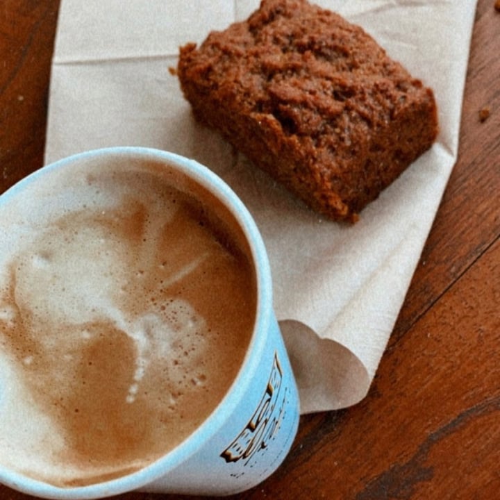 photo of Le Pain Quotidien Nordelta Budin De Zanahoria shared by @jazminorellanaok on  27 Jan 2021 - review