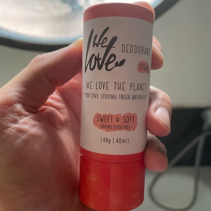 review photo of We love the planet Deodorant shared by @cachondovegano on 03 Jun 2022 - review