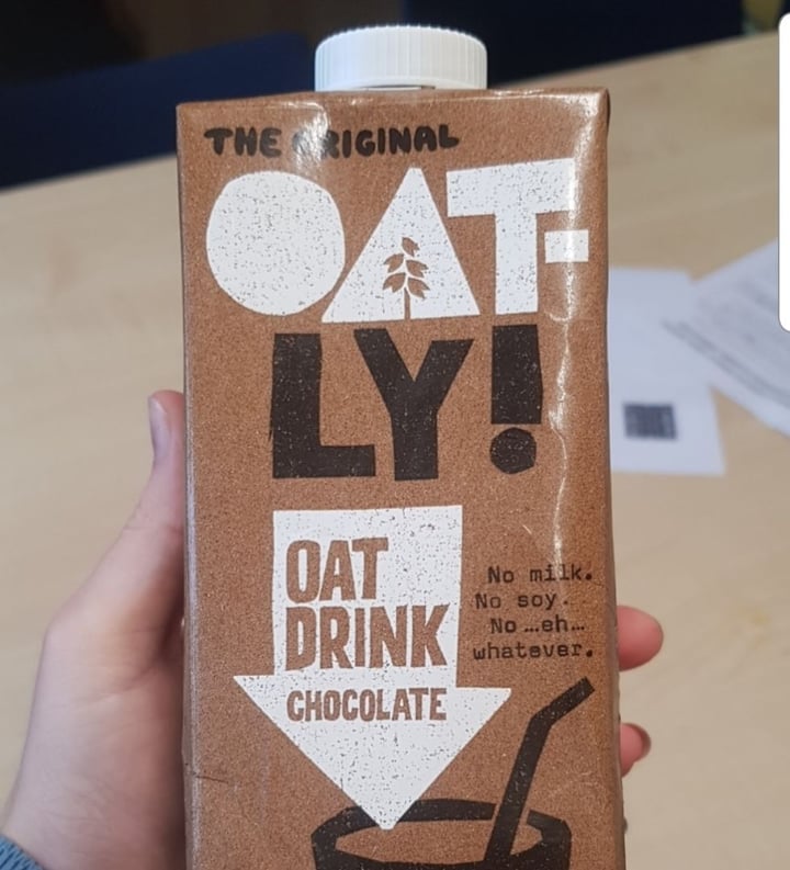 photo of Oatly Oat Drink Chocolate shared by @nataliafr on  17 Apr 2020 - review
