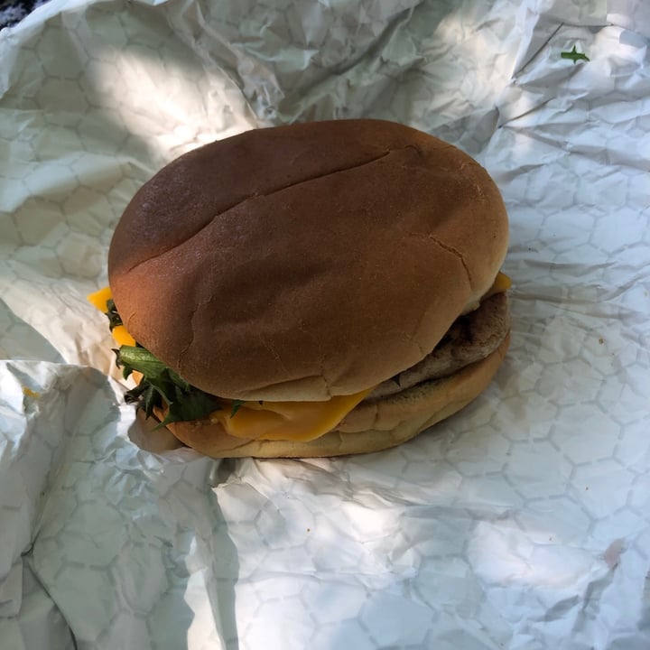 photo of Unburger Grill “Chicken” Sandwich shared by @bchristo on  19 Aug 2021 - review