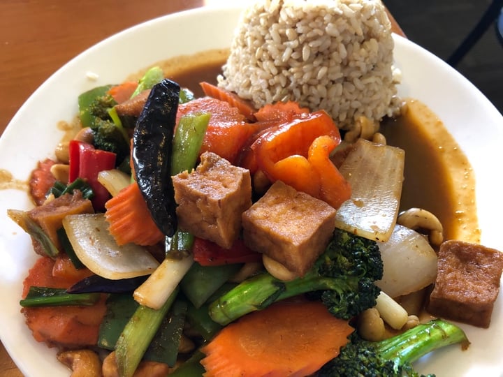 review photo of The Vegan Joint (West LA) Shiitake Curry shared by @vfree on 22 Jan 2020 - review