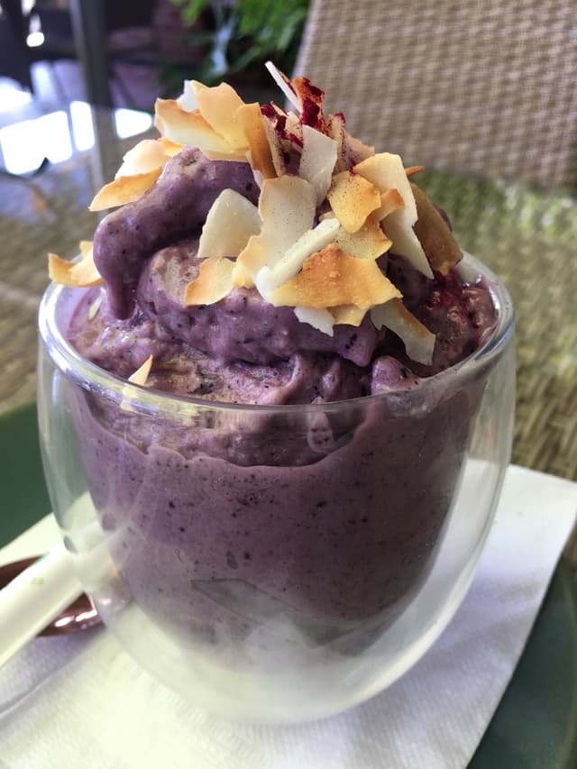 Photo of the dish “Macadamia Blueberry Smoothie”