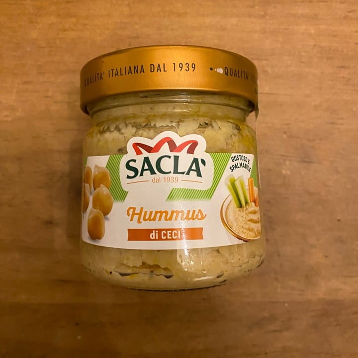 photo of Sacla' Hummus di ceci shared by @pippoarde97 on  06 Dec 2022 - review