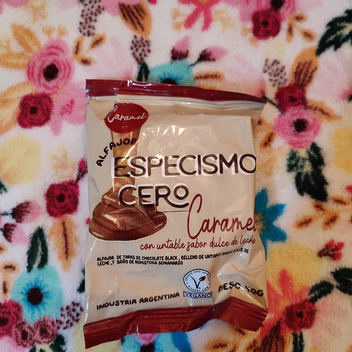 photo of Un Rincón Vegano Alfajor Especismo Cero-Caramel shared by @erimars on  19 Oct 2022 - review