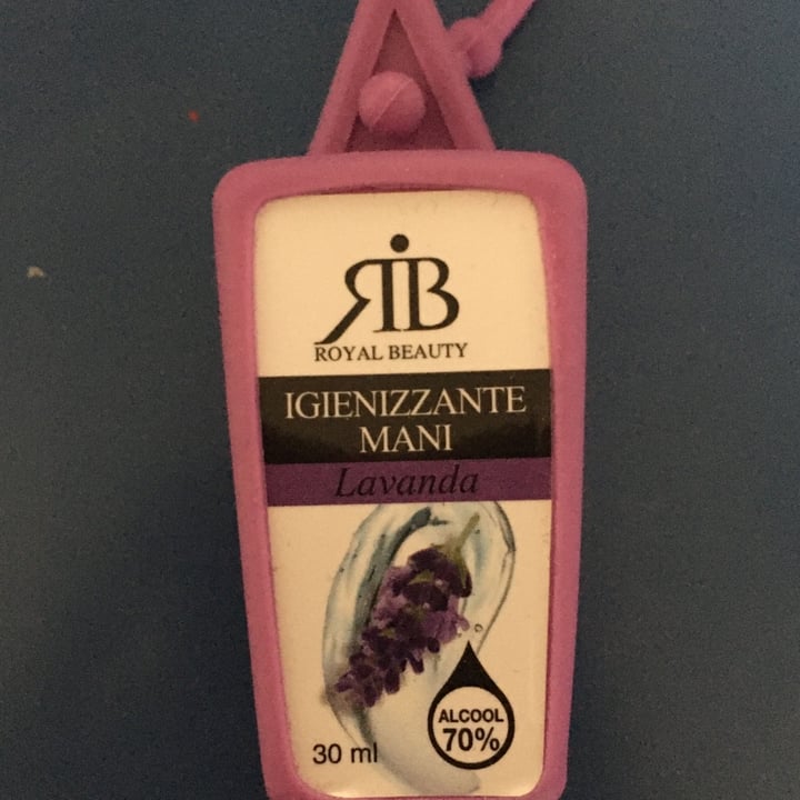 photo of Royal beauty Igienizzante mani shared by @aliceee12 on  07 Apr 2022 - review