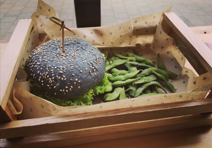 review photo of Flower Burger Flower Burger shared by @leesa on 09 Dec 2019 - review