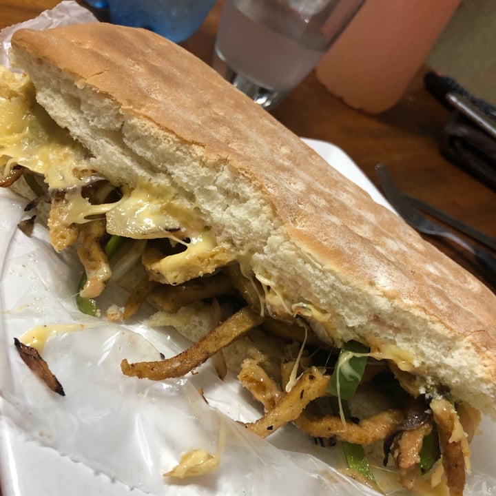 photo of Dolce Vita Sandwich de seitán en tiras shared by @papry on  01 Feb 2021 - review