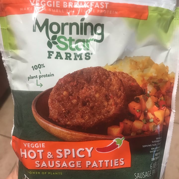 review photo of MorningStar Farms Hot & Spicy Sausage Patties shared by @malise on 27 May 2022 - review