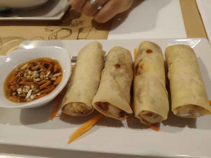 photo of Loving Hut Rollitos Del Chef shared by @lacasitadelluvia on  08 Feb 2020 - review