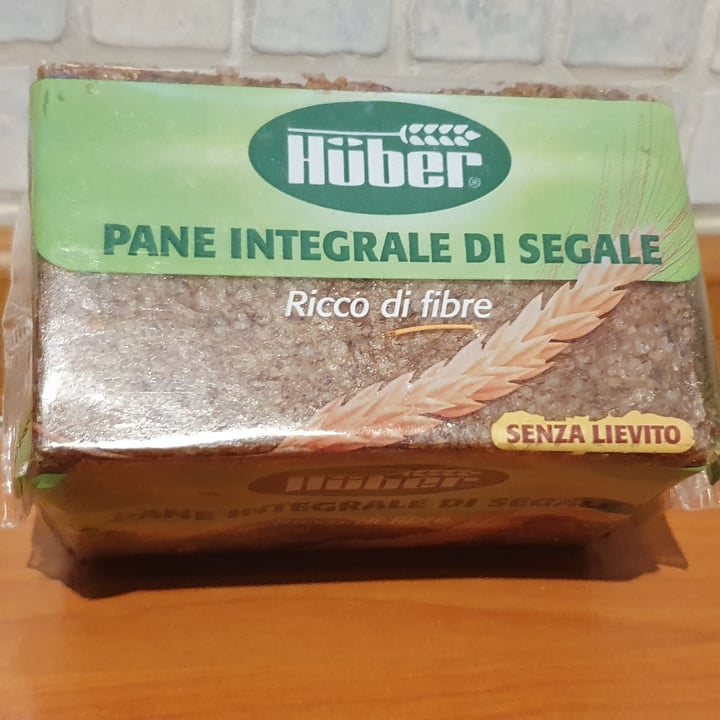 review photo of Hüber Hüber pane integrale di segale shared by @clmrrt1 on 09 May 2022 - review