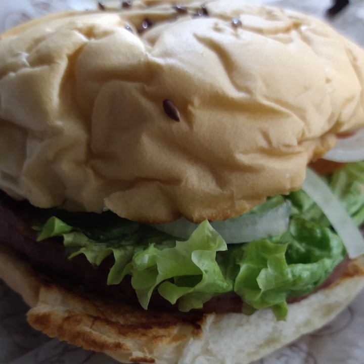 review photo of Burger 54 Not chesse burger shared by @almavegana1 on 10 Jun 2021 - review
