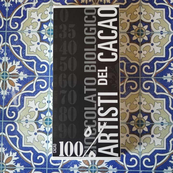 photo of Artisti del cacao 100% cioccolato biologico shared by @saragabri on  25 Mar 2022 - review