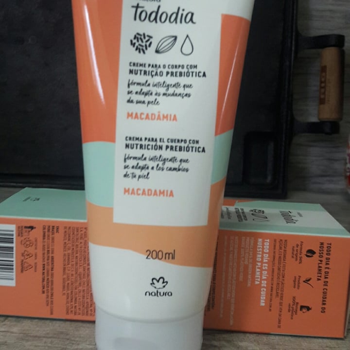 photo of Natura Creme para corpo Todo dia Macadamia shared by @anagoncalves on  11 May 2022 - review