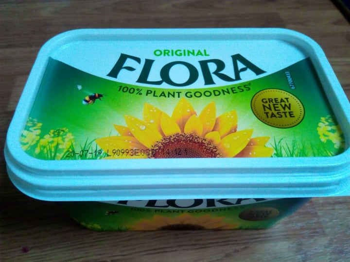 photo of Flora Flora Margarine Original shared by @nickyv on  25 Jul 2019 - review