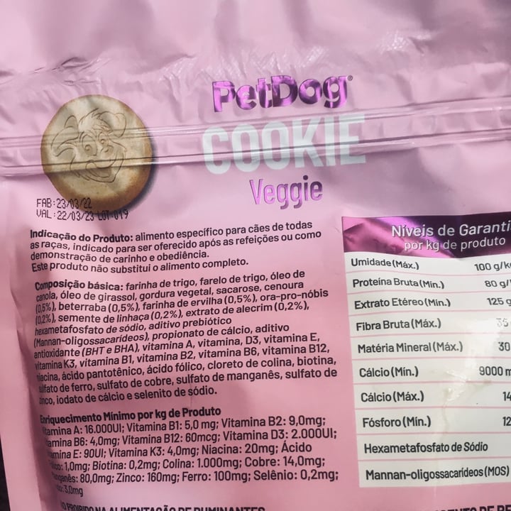 review photo of Petdog Cookie Veggie Cenoura, Beterraba, Ervilha, Linha, Alecrim E Ora-pro-nobis shared by @beatrizradicchi on 07 May 2022 - review