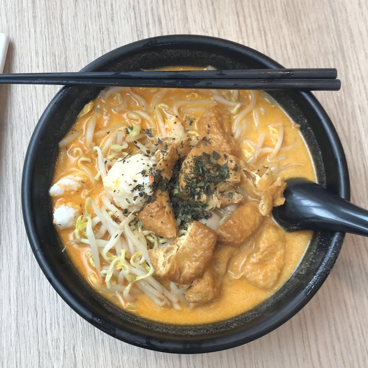 photo of Greendot @ Star Vista Laksa Noodles shared by @alpacacino on  21 May 2018 - review