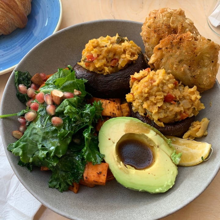 photo of amongst few cafe Veggie wonderland shared by @sharon0584 on  15 Jan 2021 - review