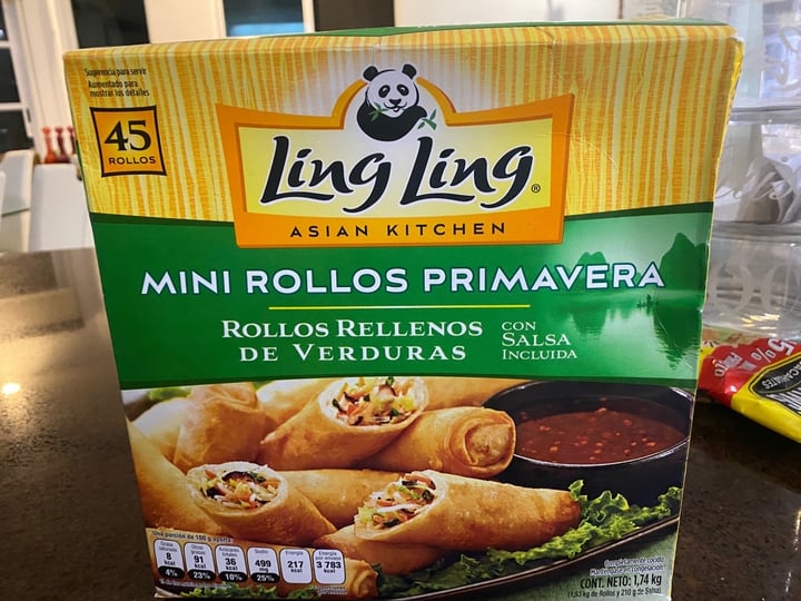 review photo of Ling Ling Asian Kitchen Ling Ling Rollito Primavera shared by @aleheli on 07 Jan 2020 - review